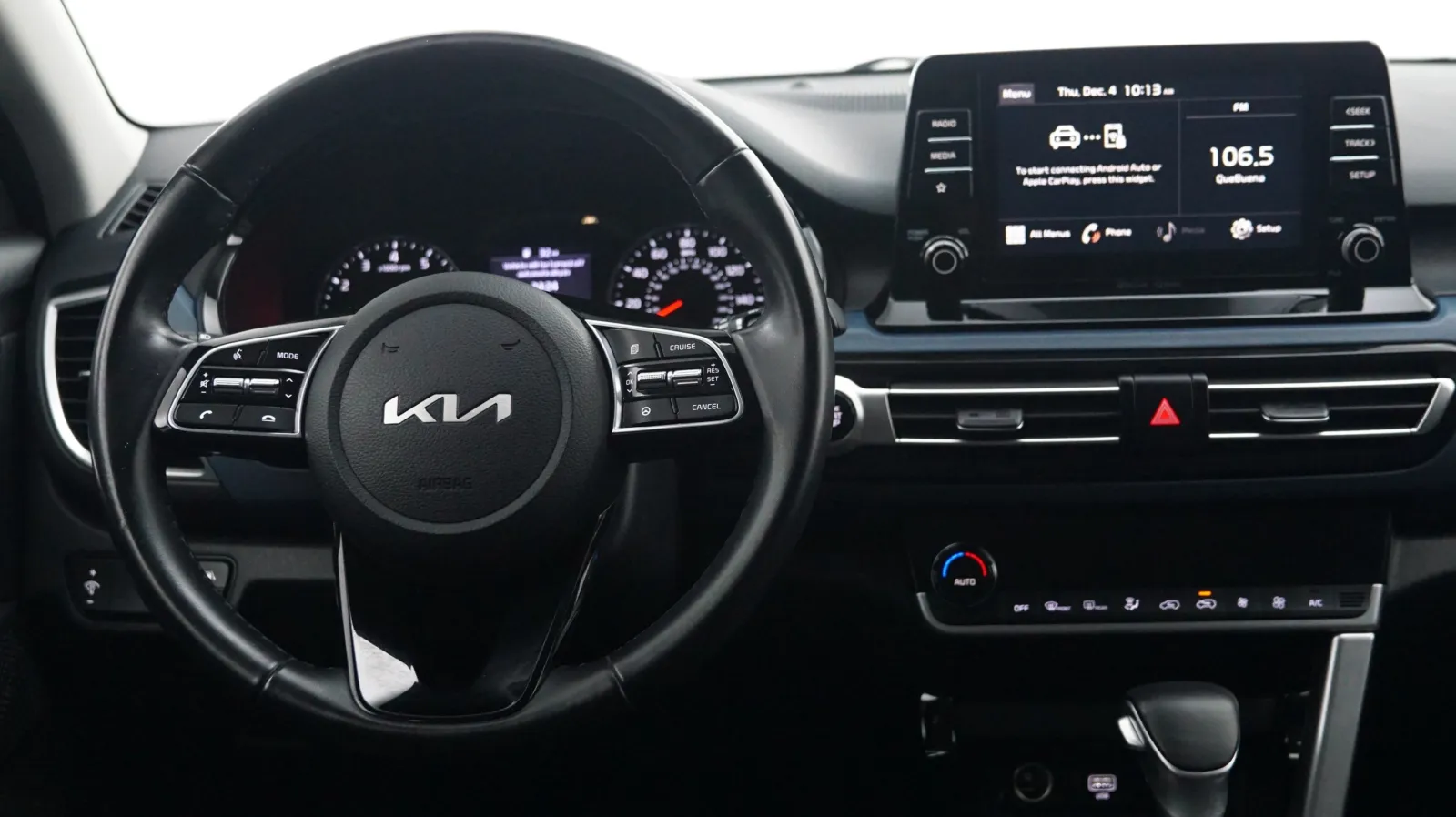 More photos of 2023 Kia SELTOS at Auto City, CA