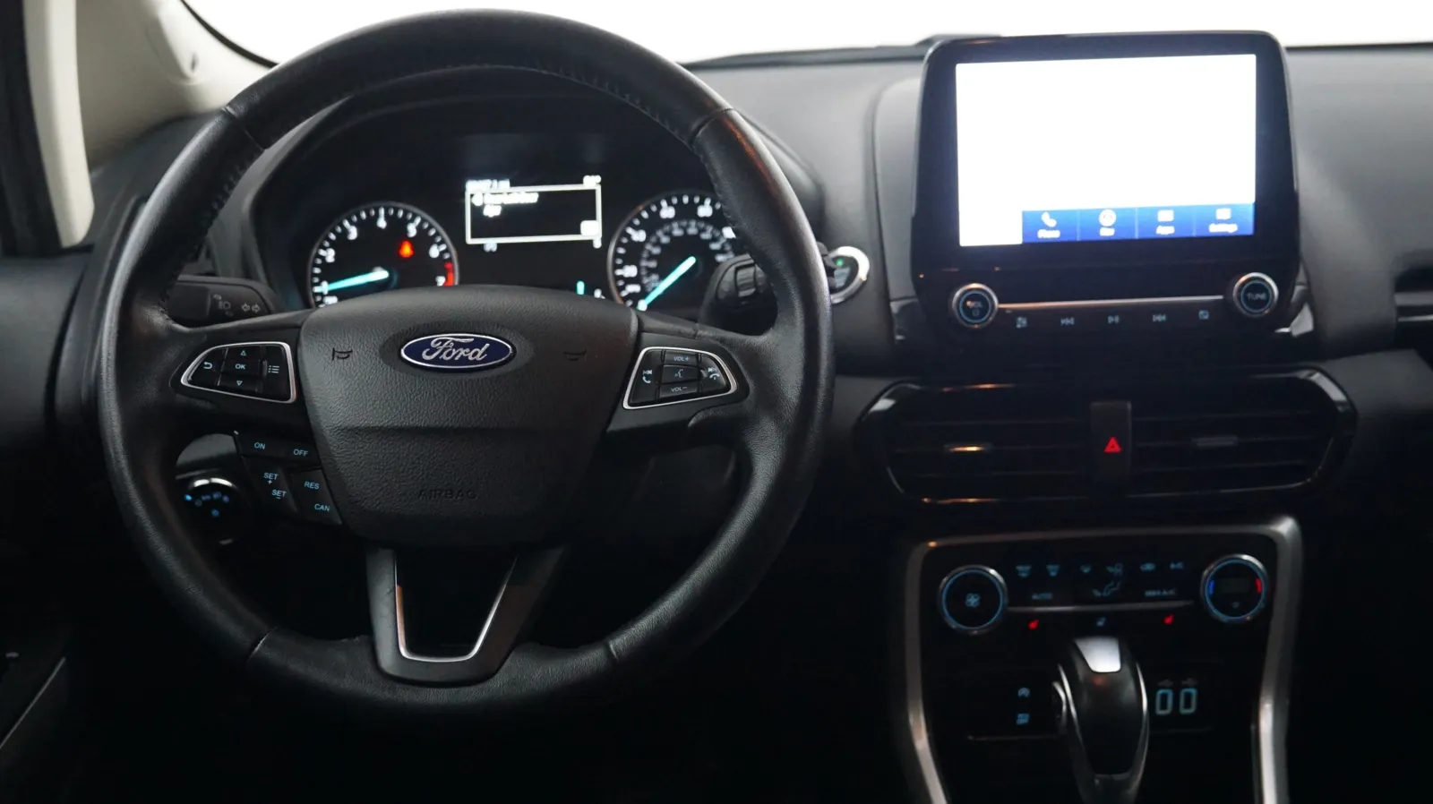 More photos of 2021 Ford EcoSport Titanium at Auto City, CA