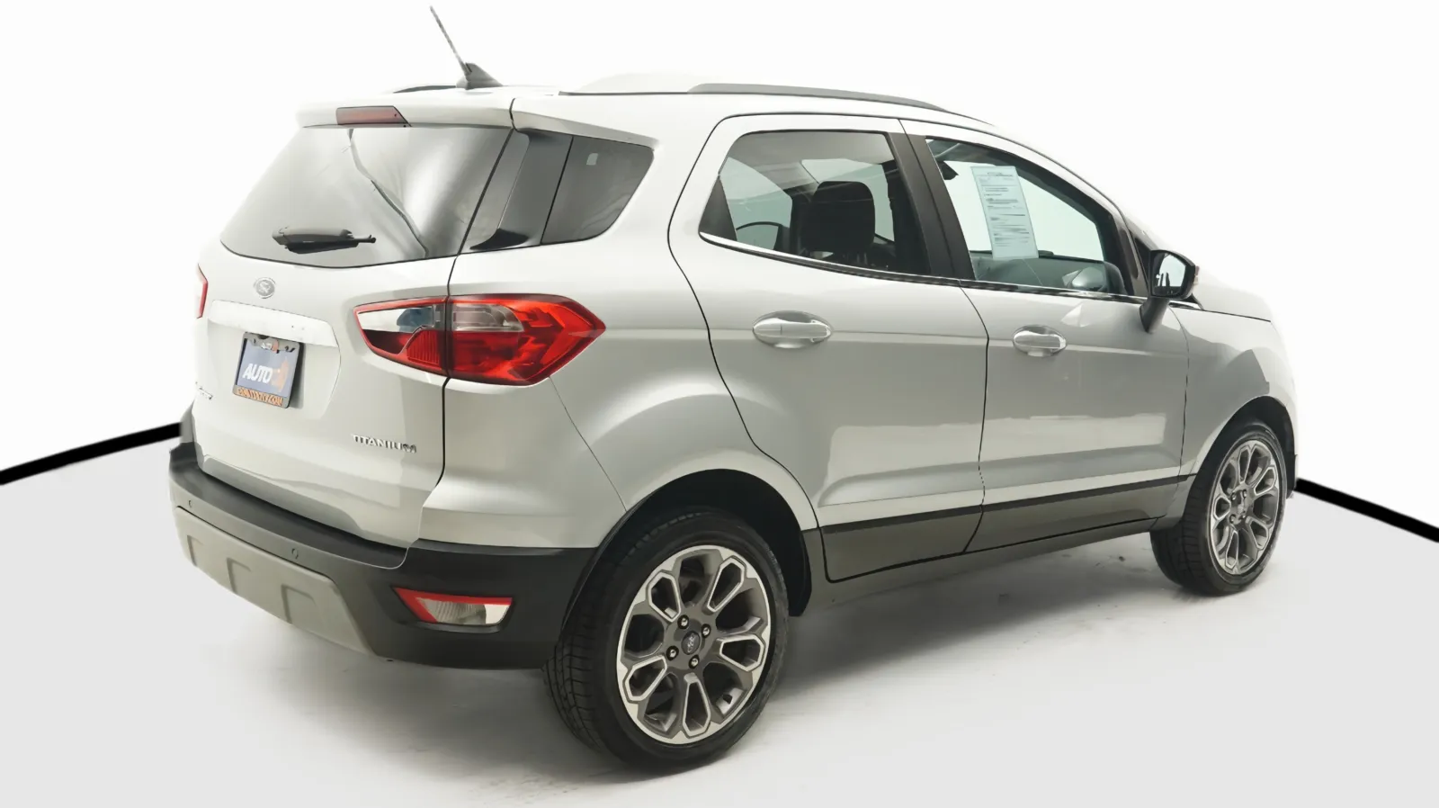 More photos of 2021 Ford EcoSport Titanium at Auto City, CA