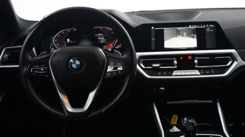 More photos of 2020 BMW 3-Series 330i at Auto City, CA