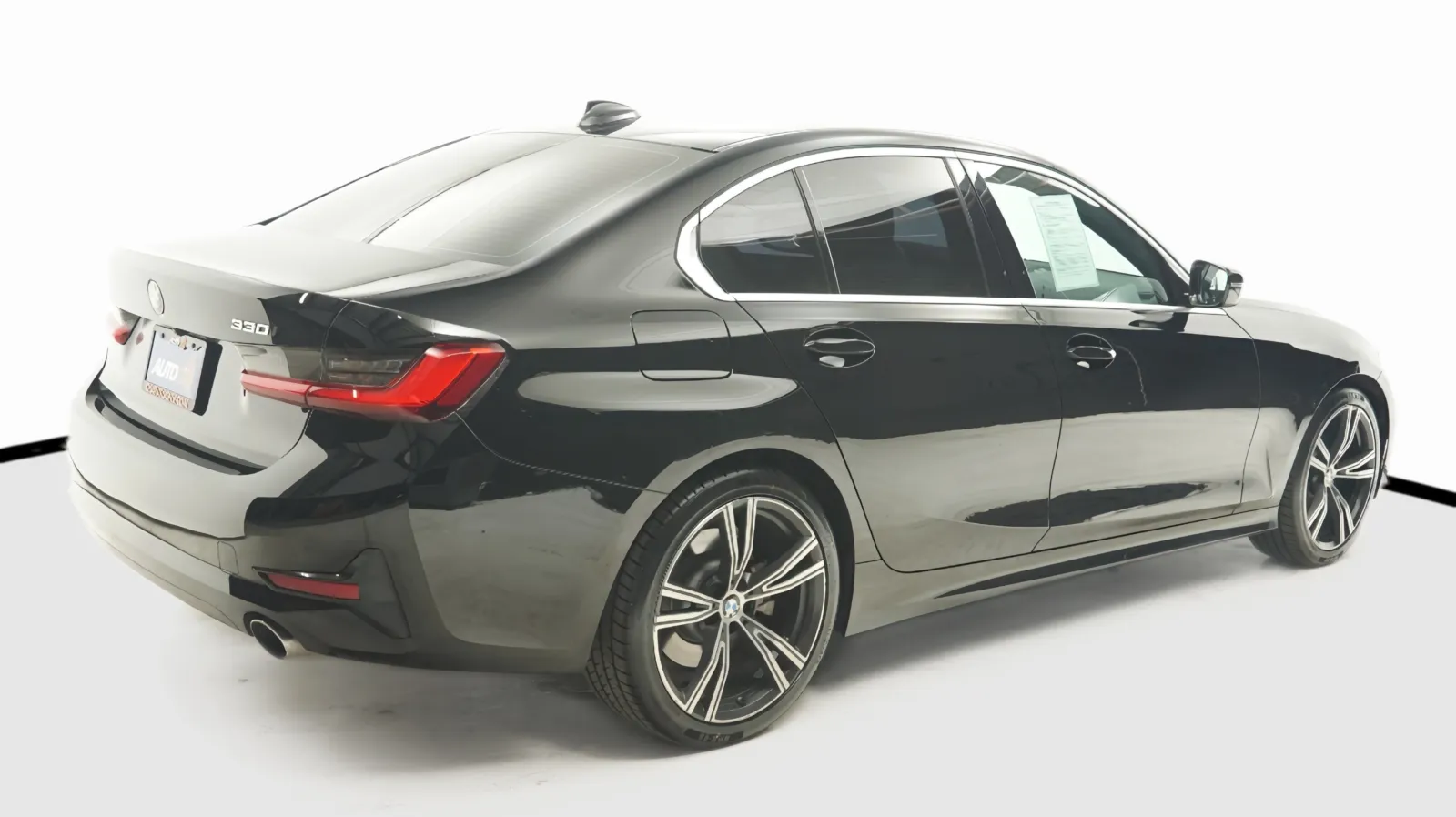 More photos of 2020 BMW 3-Series 330i at Auto City, CA