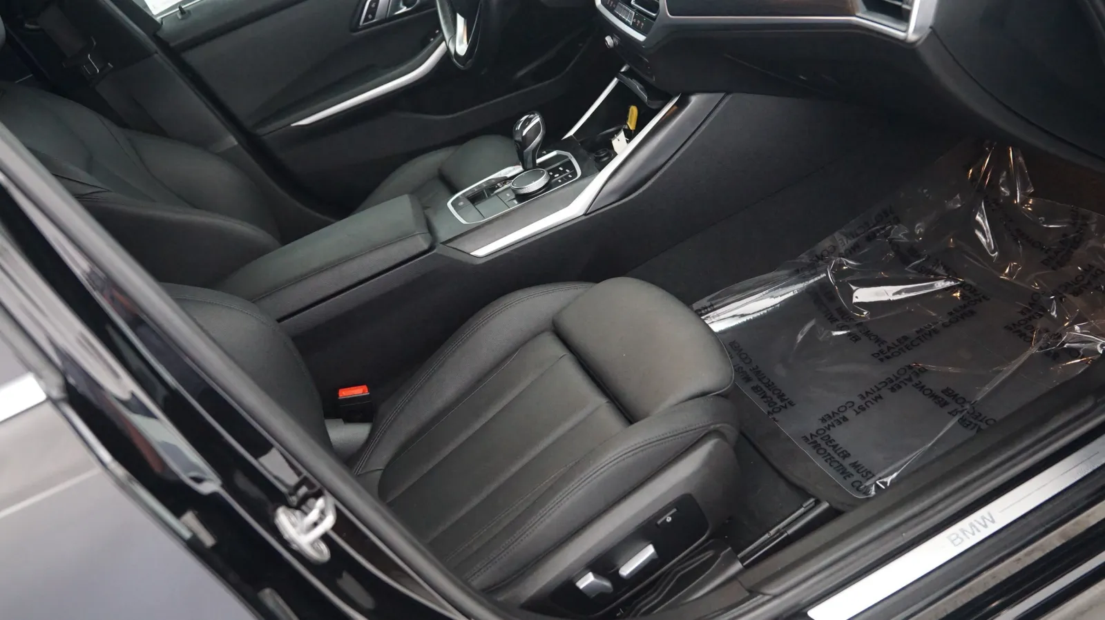 More photos of 2020 BMW 3-Series 330i at Auto City, CA