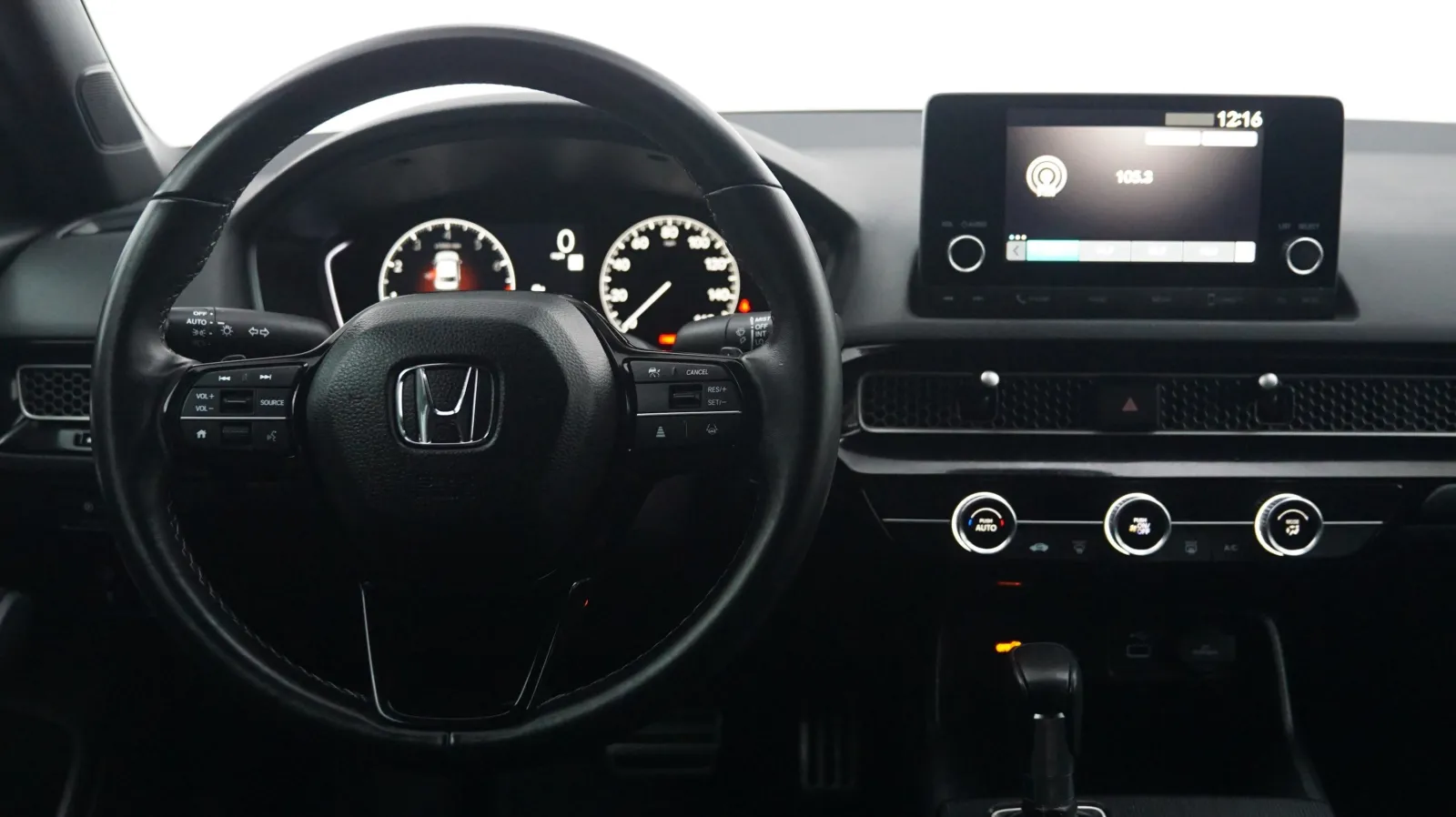 More photos of 2024 Honda Civic Sport at Auto City, CA