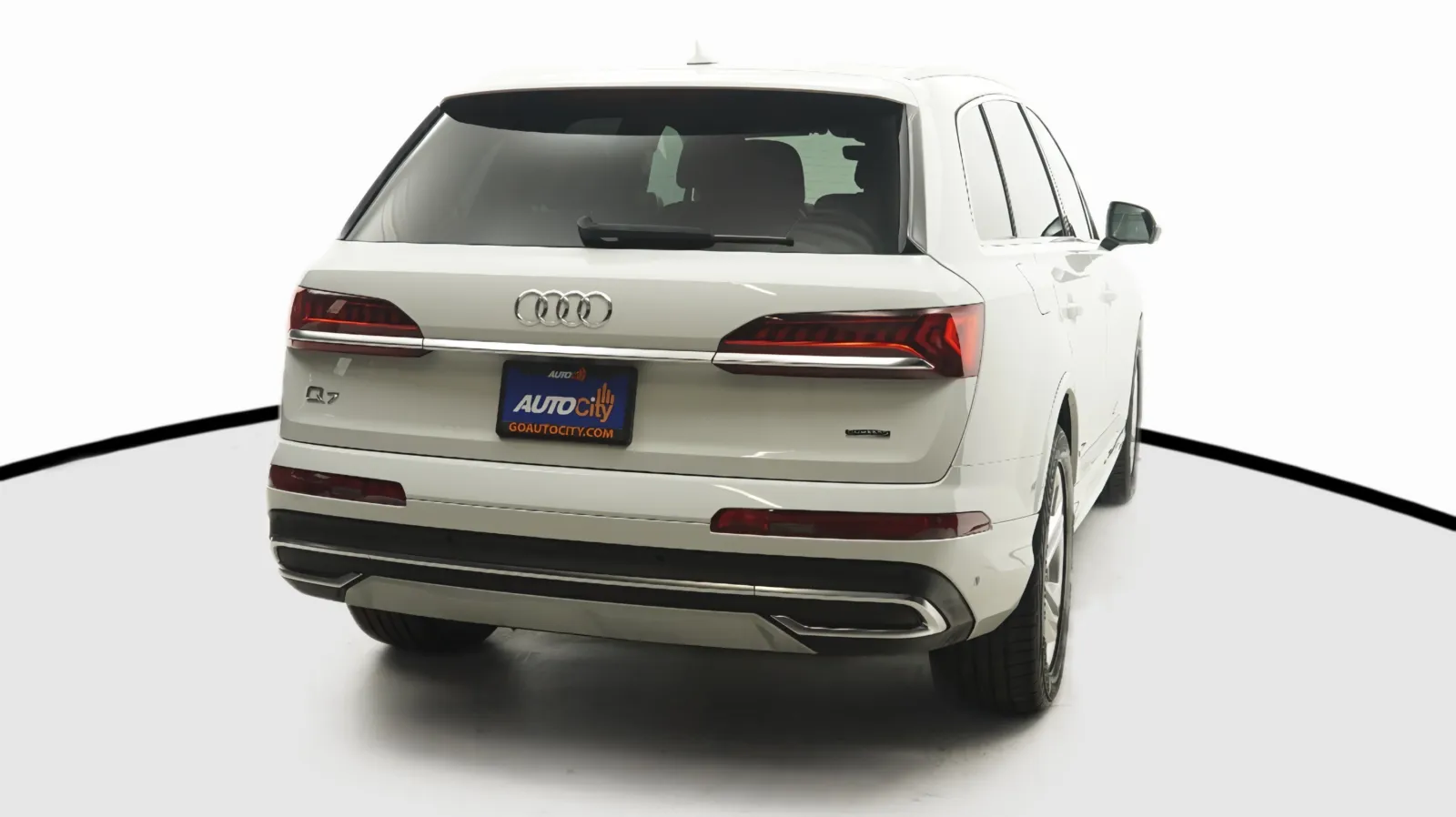 Audi Q7 photo 8