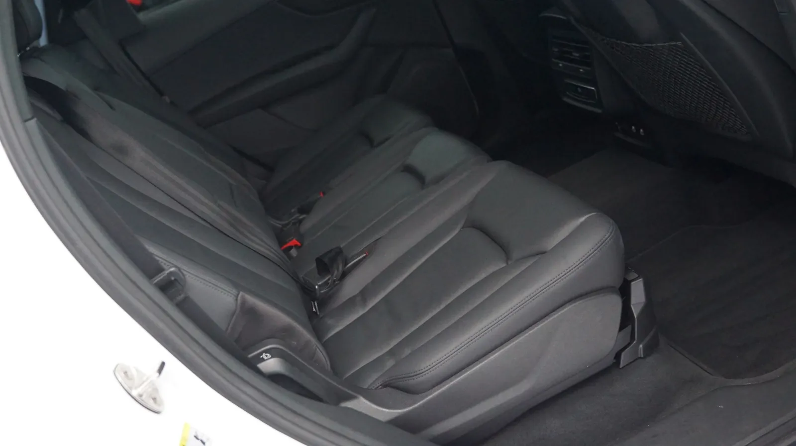 Audi Q7 photo 11