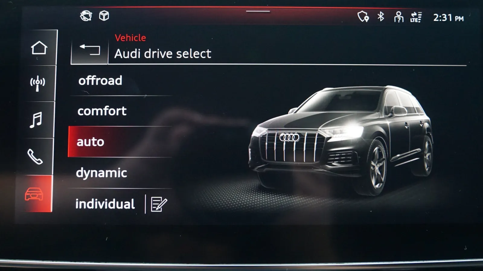 Audi Q7 photo 27