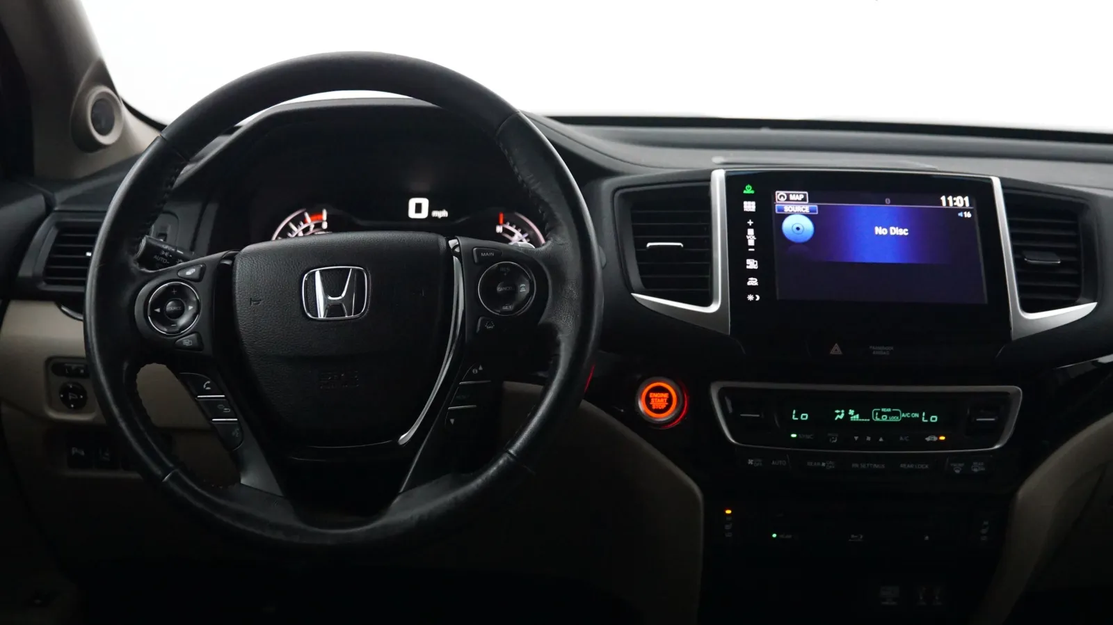 More photos of 2016 Honda Pilot Touring at Auto City, CA