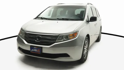 Silver 2011 Honda Odyssey EX-L for sale in El Cajon, CA