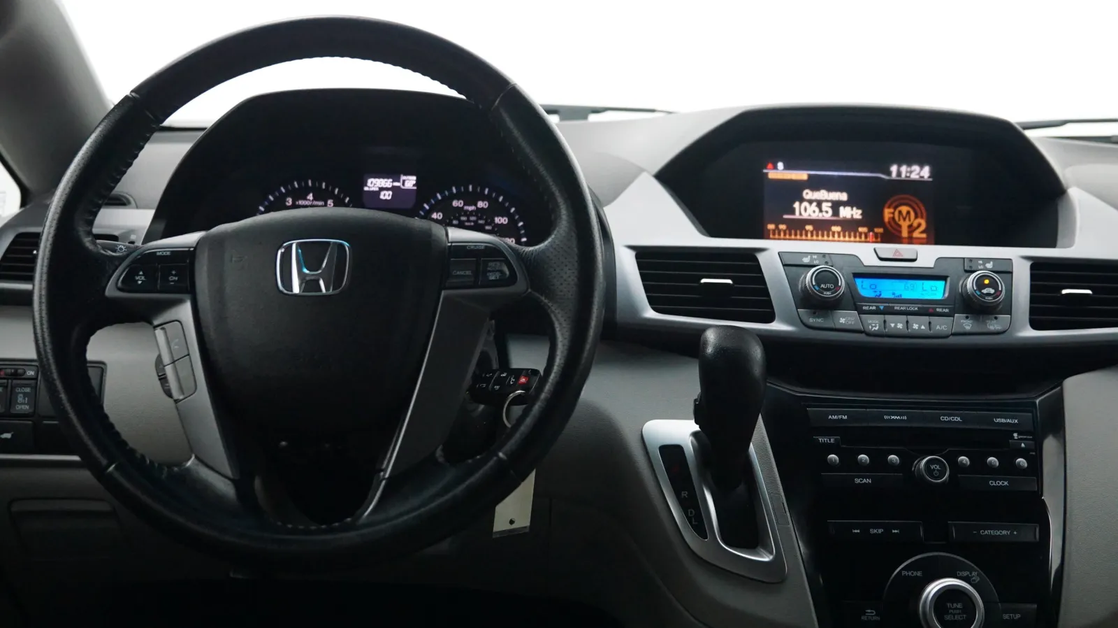 More photos of 2011 Honda Odyssey EX-L at Auto City, CA