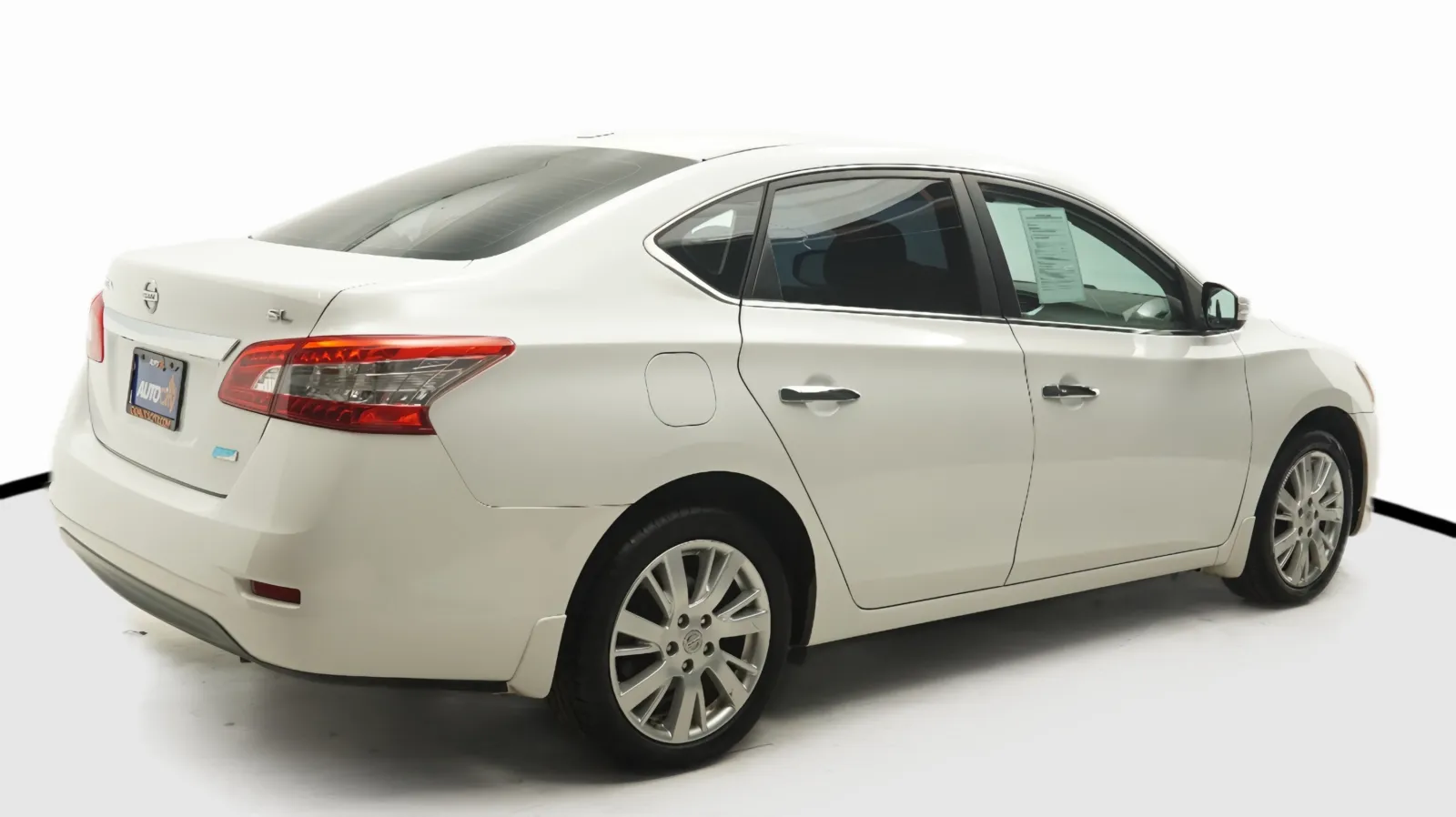 More photos of 2013 Nissan Sentra SL at Auto City, CA