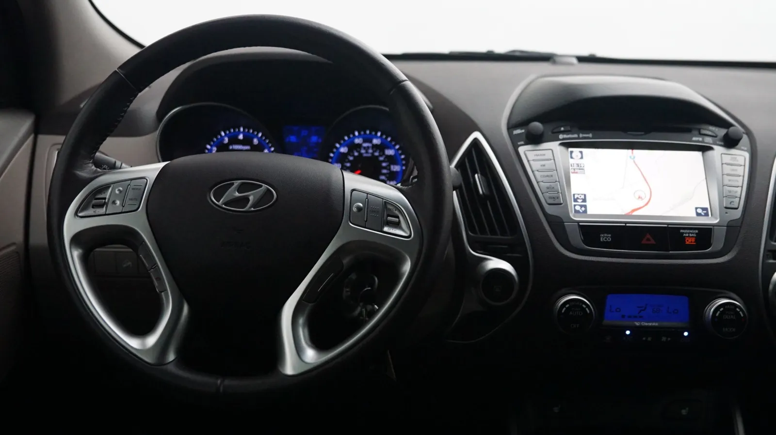 More photos of 2012 Hyundai Tucson Limited PZEV at Auto City, CA