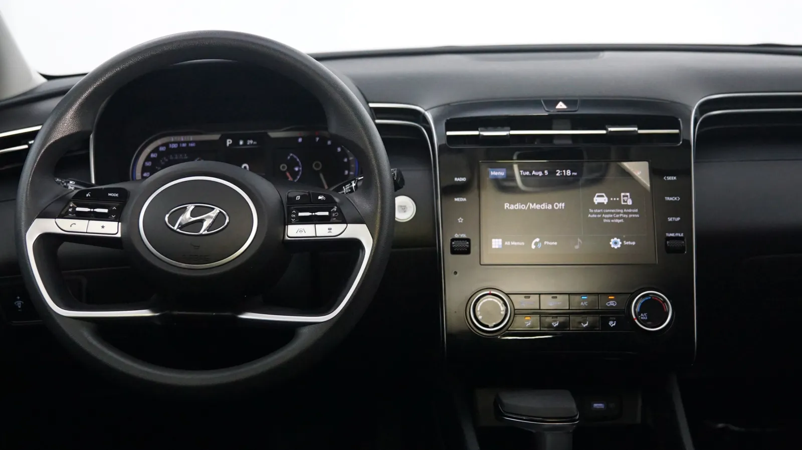 More photos of 2022 Hyundai Tucson SEL at Auto City, CA