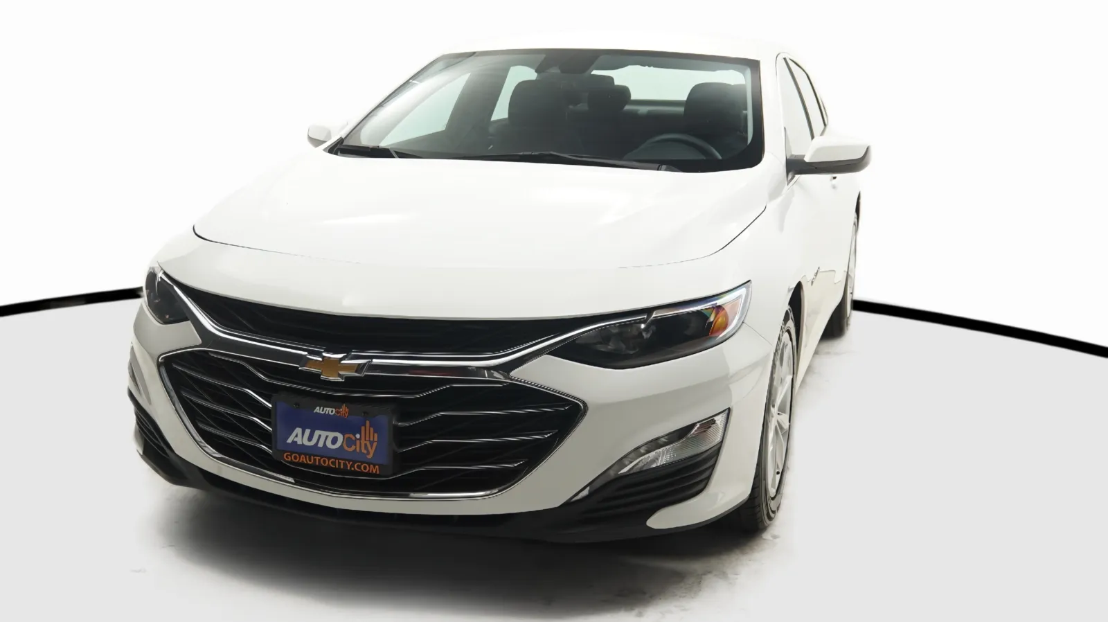 White 2023 Chevrolet Malibu LT for sale in El Cajon, CA