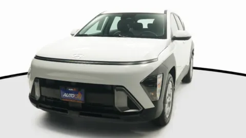 White 2024 Hyundai KONA SE for sale in El Cajon, CA