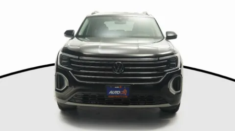 Another view of 2024 Volkswagen Atlas 2.0T SE w/Technology for sale in El Cajon, CA at Auto City