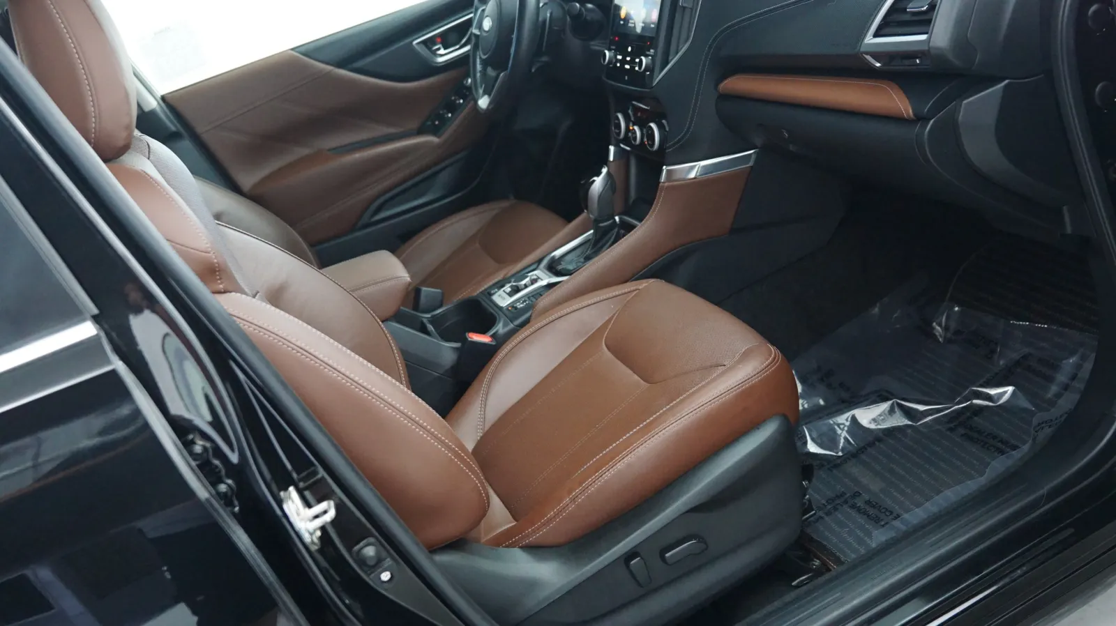 More photos of 2020 Subaru Forester Touring at Auto City, CA