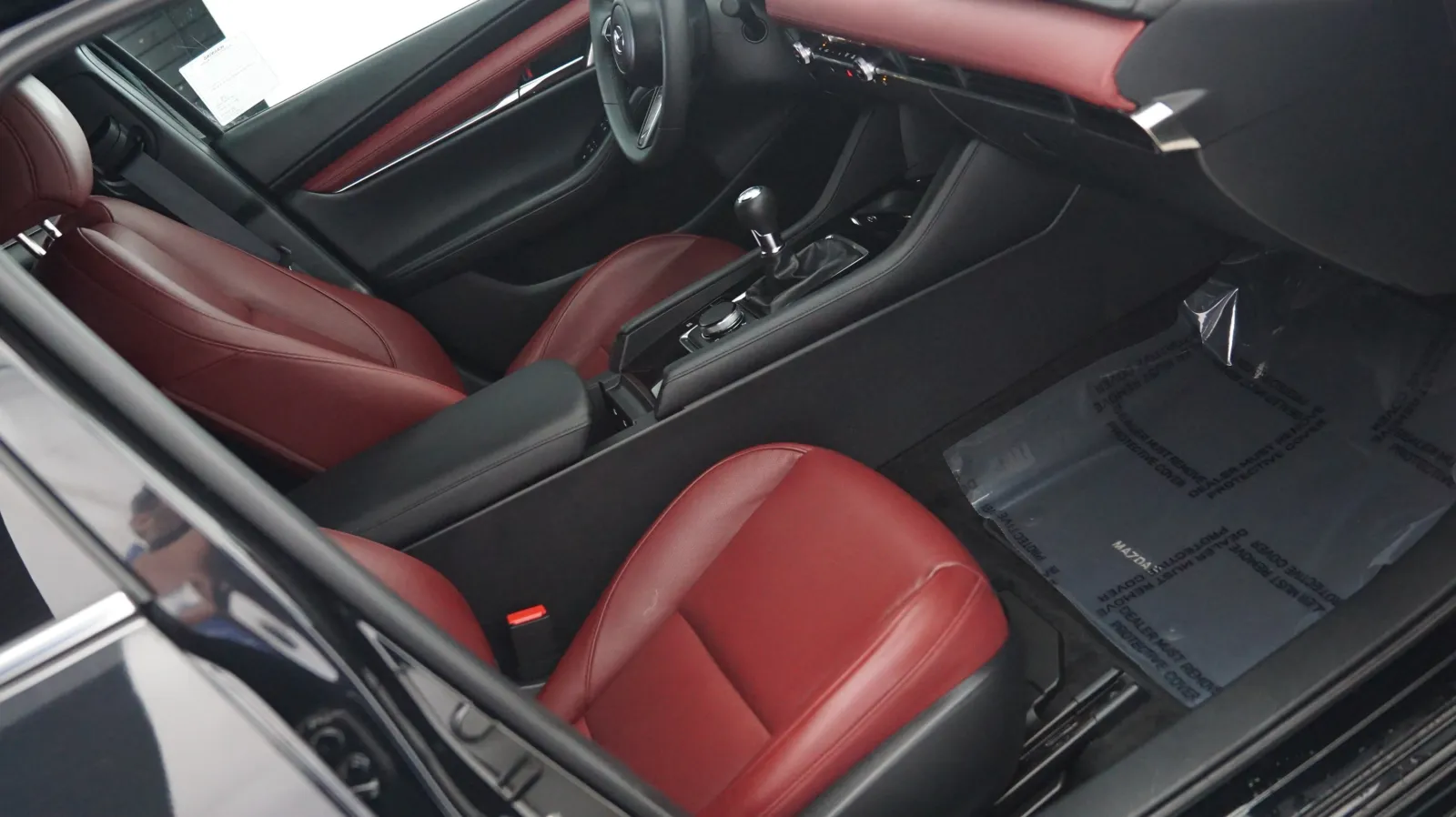 More photos of 2024 Mazda Mazda3 Hatchback 2.5 S Premium at Auto City, CA