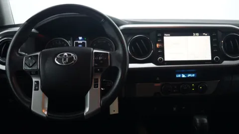 More photos of 2022 Toyota Tacoma SR5 at Auto City, CA