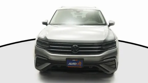 Another view of 2022 Volkswagen Tiguan SE for sale in El Cajon, CA at Auto City