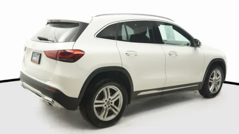 More photos of 2021 Mercedes-Benz GLA 250 at Auto City, CA