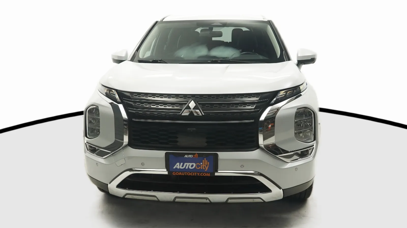 Another view of 2022 Mitsubishi Outlander SE for sale in El Cajon, CA at Auto City