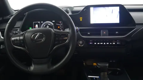 More photos of 2024 Lexus UX 250h at Auto City, CA