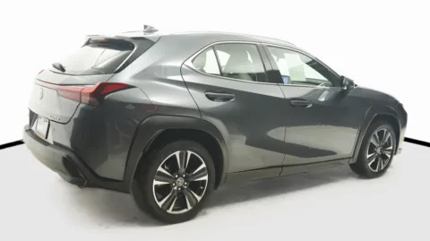 More photos of 2024 Lexus UX 250h at Auto City, CA