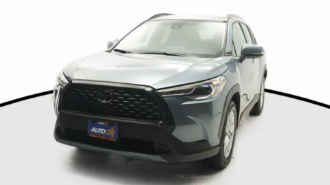 Gray 2022 Toyota Corolla Cross LE for sale in El Cajon, CA