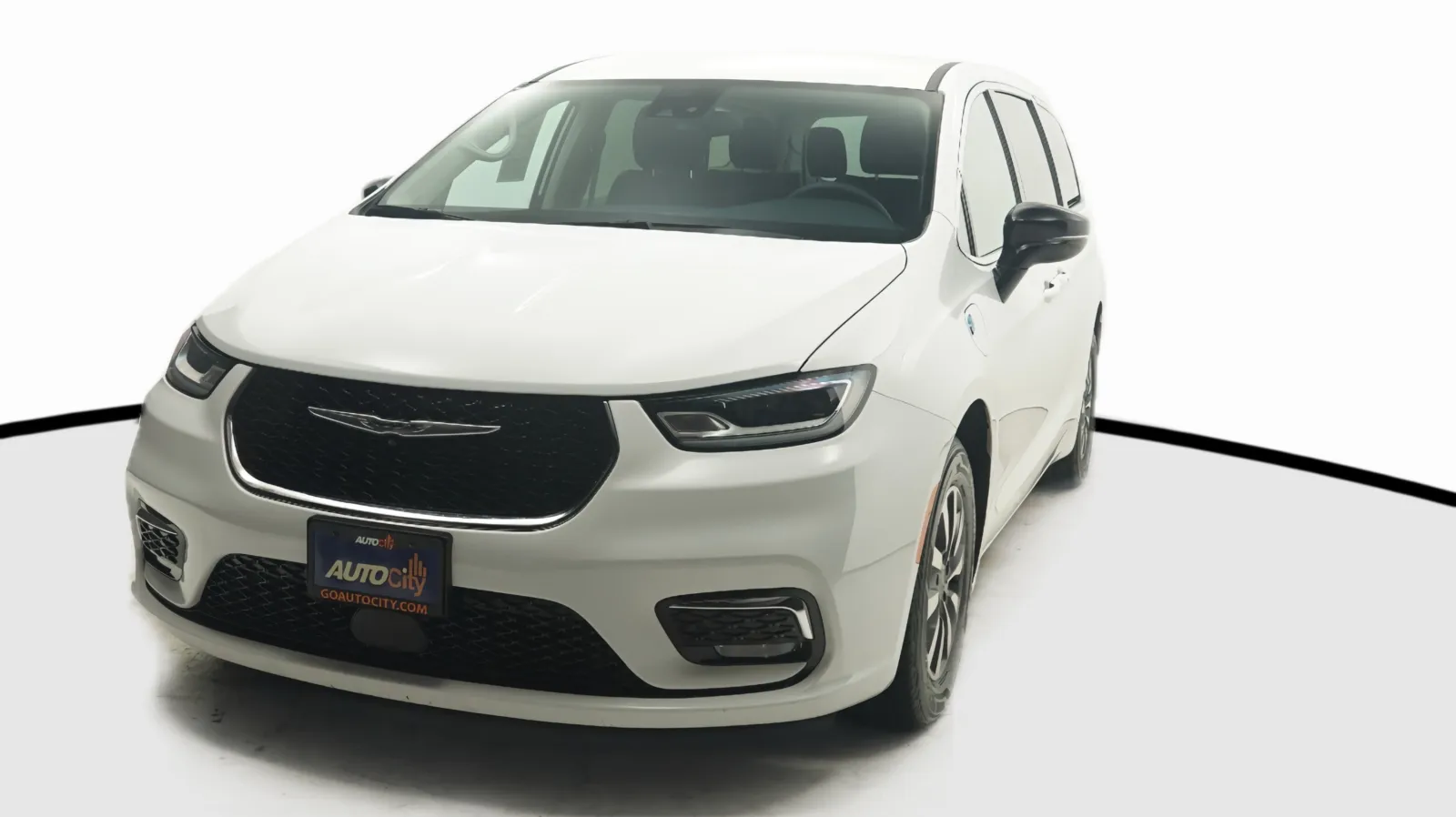 White 2024 Chrysler Pacifica Hybrid Select for sale in El Cajon, CA