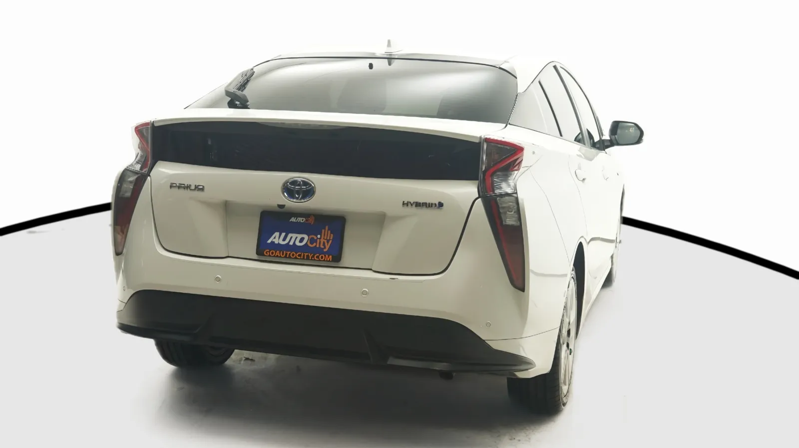 More photos of 2017 Toyota Prius Three Touring at Auto City, CA