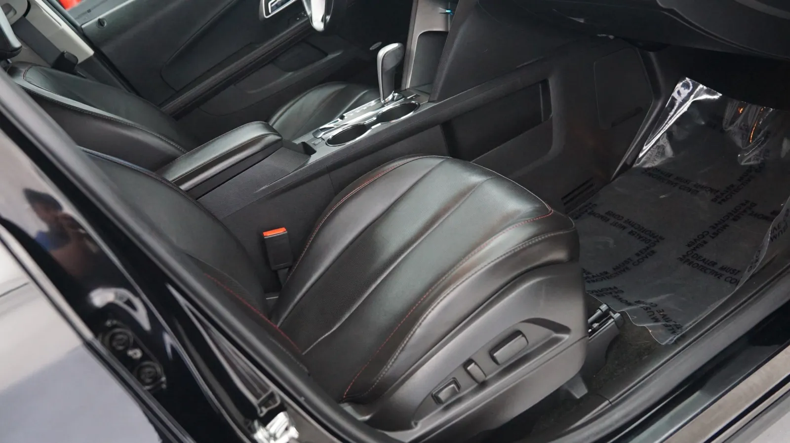 More photos of 2015 Chevrolet Equinox LTZ at Auto City, CA