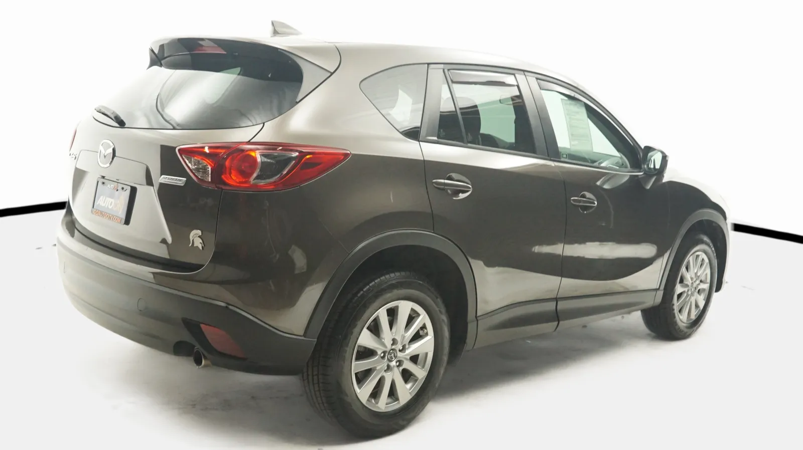 More photos of 2016 Mazda CX-5 Touring at Auto City, CA