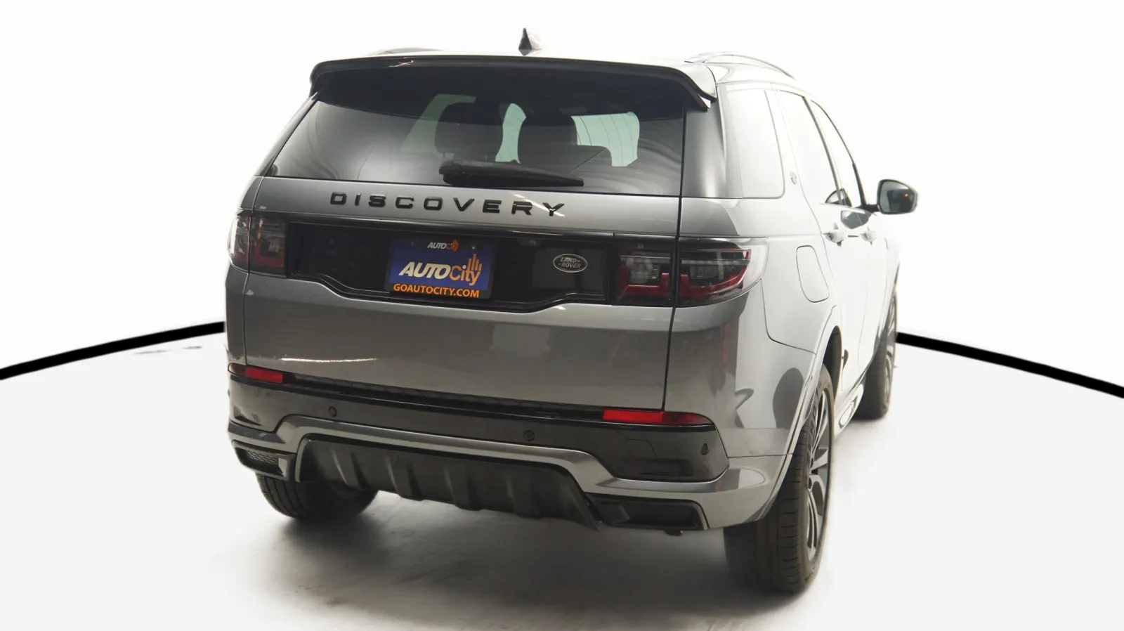 More photos of 2023 Land Rover Discovery Sport SE R-Dynamic at Auto City, CA