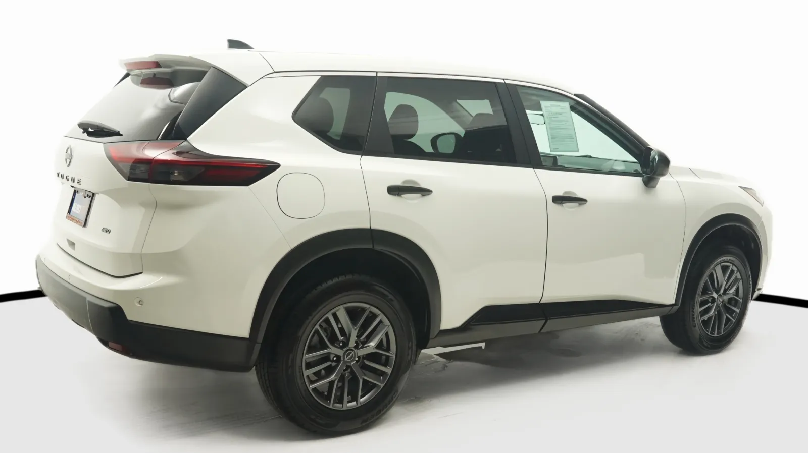 More photos of 2024 Nissan Rogue S at Auto City, CA