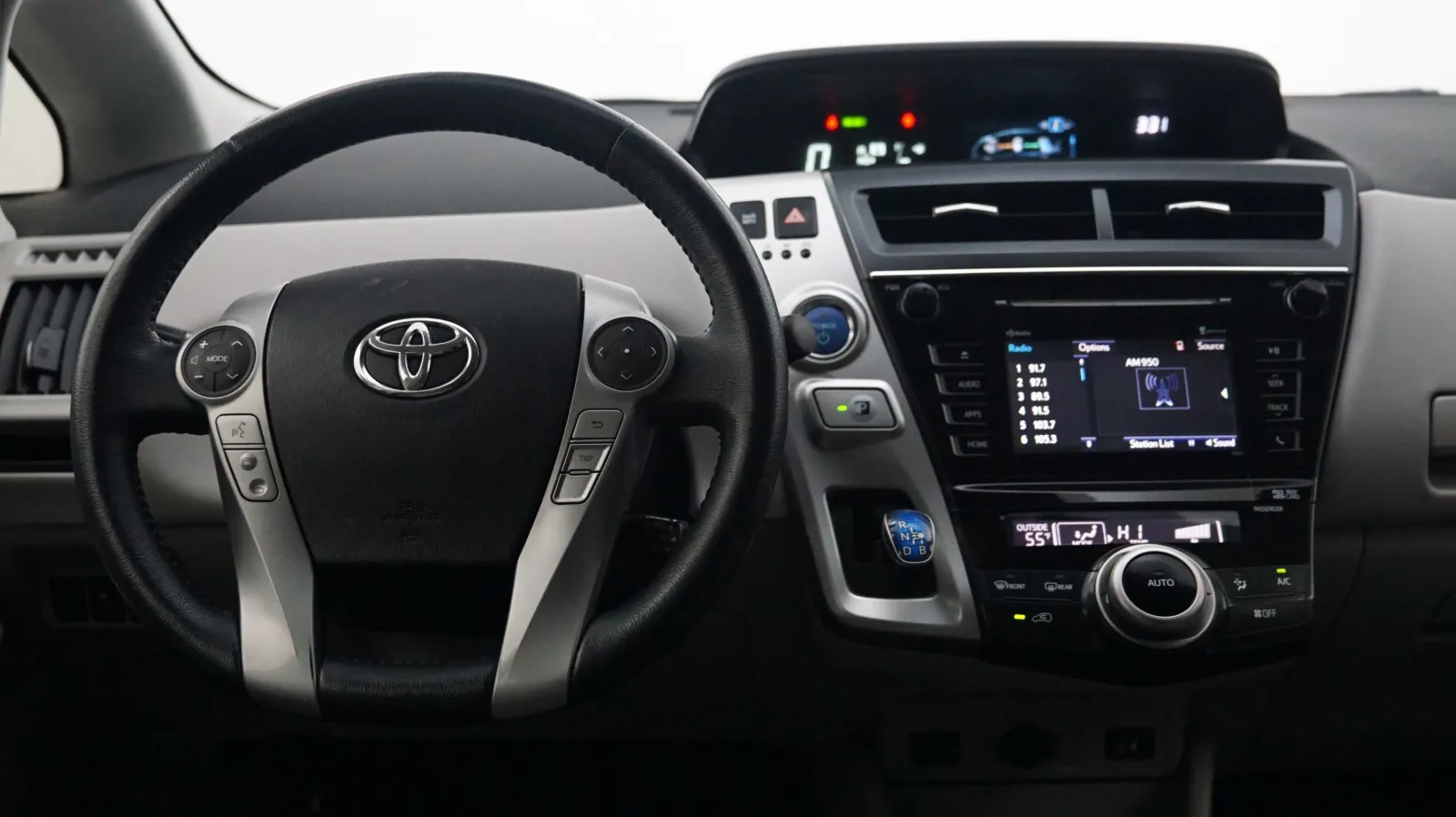 More photos of 2016 Toyota Prius V Five at Auto City, CA