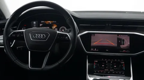 More photos of 2019 Audi A7 Prestige at Auto City, CA
