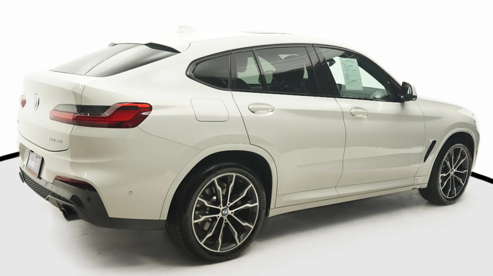 More photos of 2019 BMW X4 xDrive30i at Auto City, CA