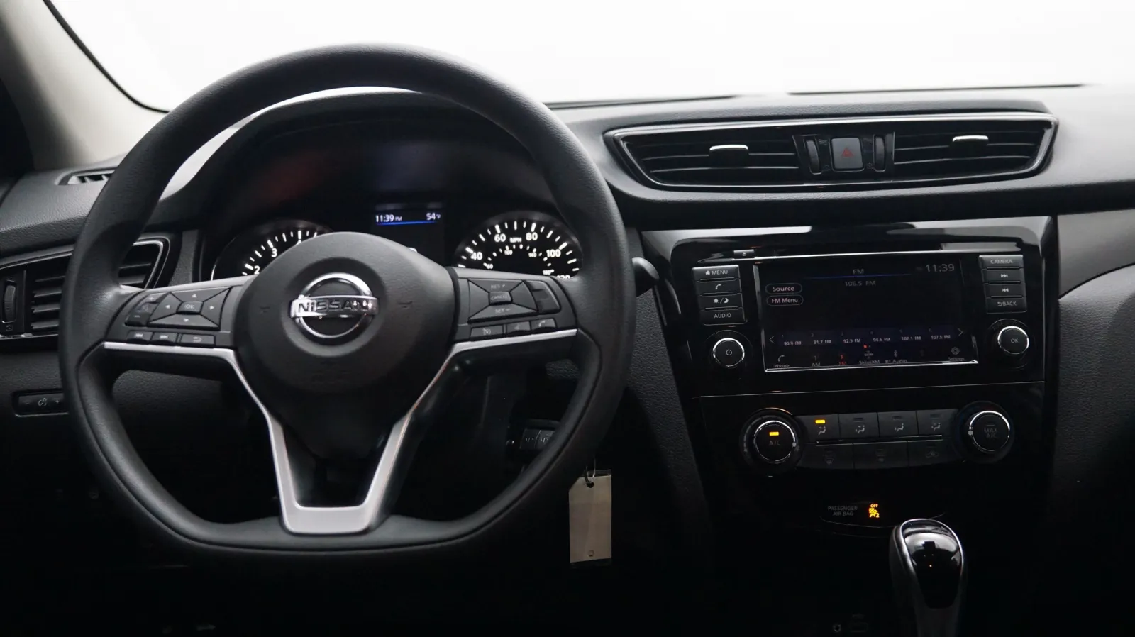 More photos of 2021 Nissan Rogue Sport S at Auto City, CA