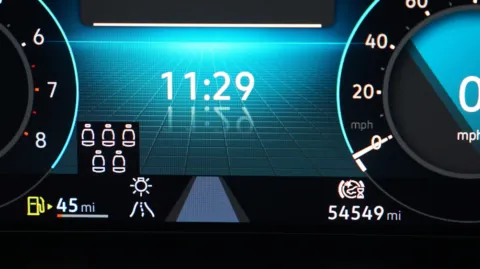 Photos of 2024 Volkswagen Atlas 2.0T SE w/Technology for sale in El Cajon, CA at Auto City