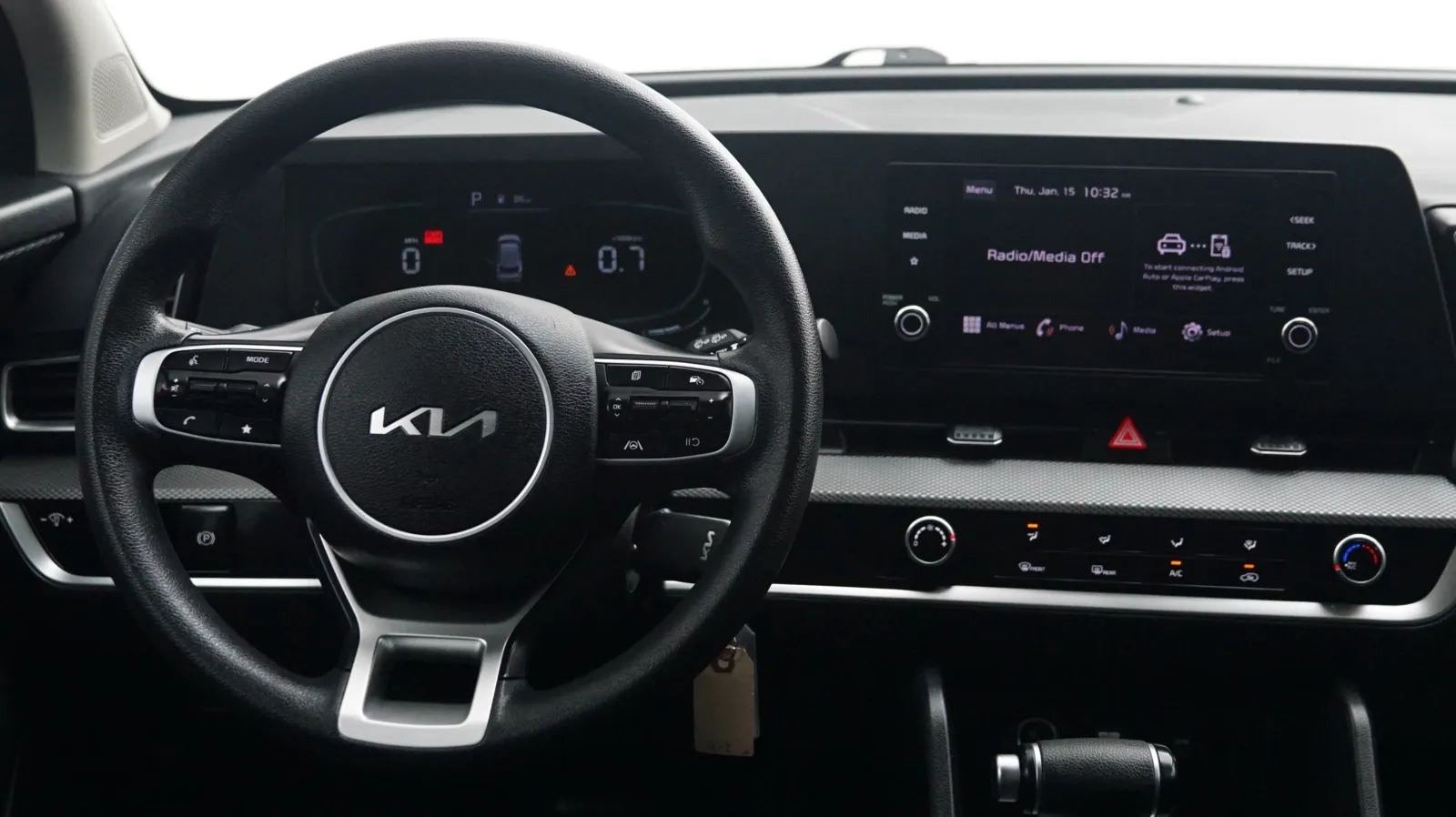 More photos of 2023 Kia Sportage LX at Auto City, CA