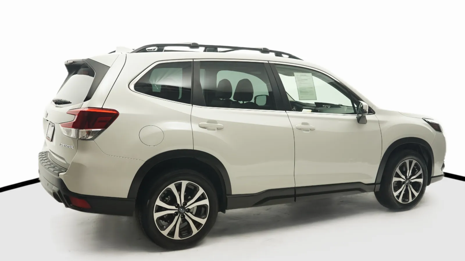 More photos of 2022 Subaru Forester Limited at Auto City, CA