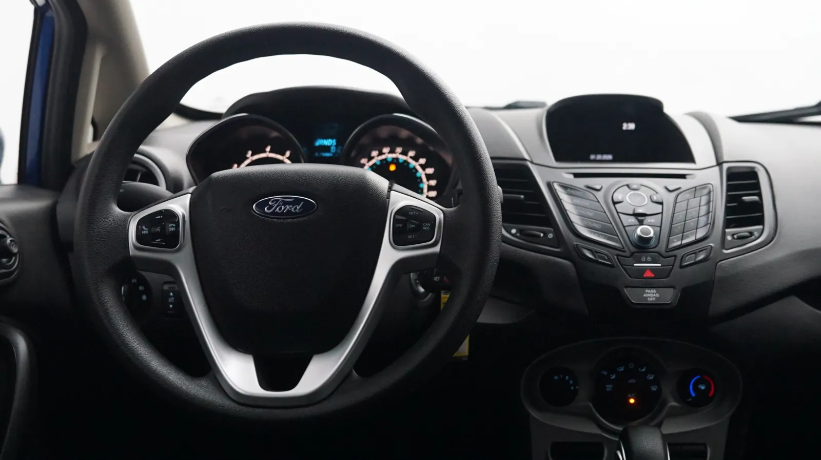 More photos of 2018 Ford Fiesta SE at Auto City, CA