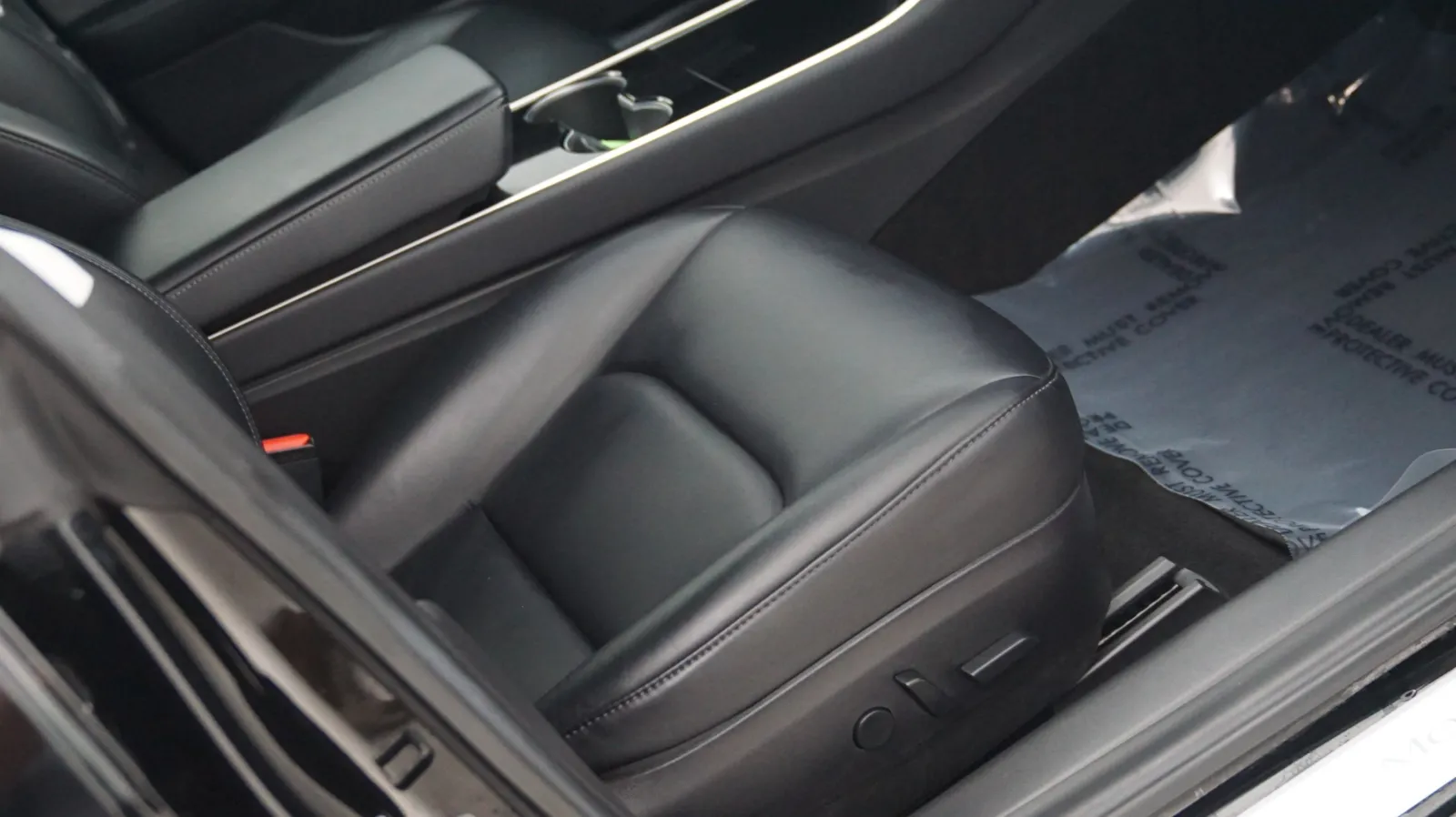 More photos of 2018 Tesla Model 3 Mid Range Battery at Auto City, CA