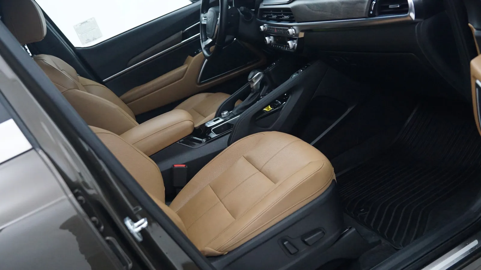 More photos of 2022 Kia Telluride SX at Auto City, CA