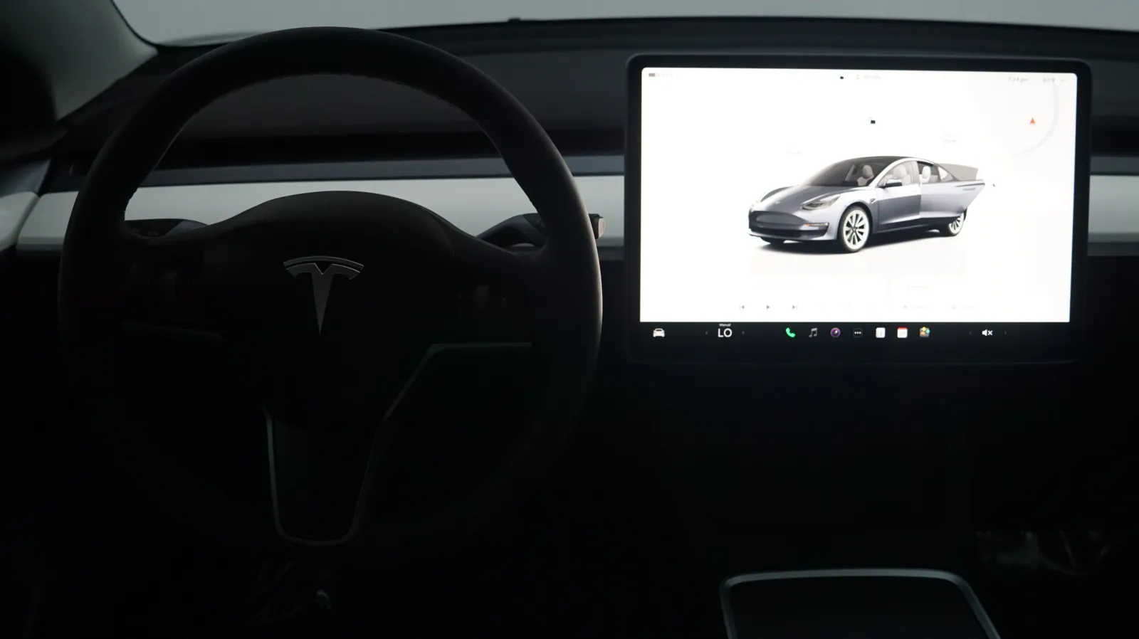 More photos of 2022 Tesla Model 3 at Auto City, CA