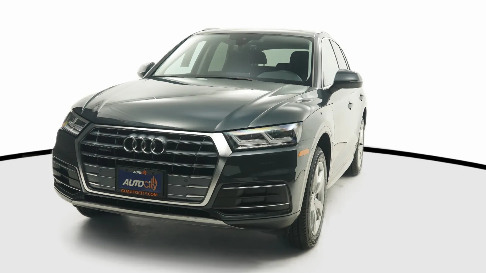 Gray 2019 Audi Q5 Premium Plus for sale in El Cajon, CA