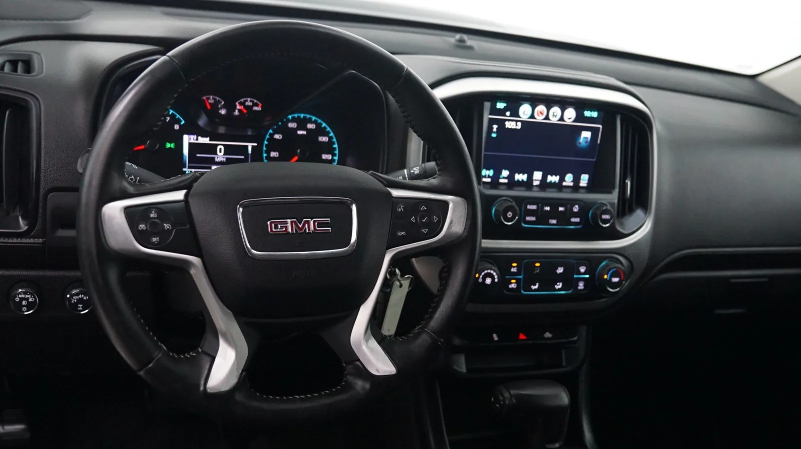 More photos of 2017 GMC Canyon 4WD SLE at Auto City, CA