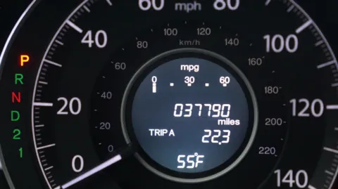 More photos of 2014 Honda CR-V EX at Auto City, CA