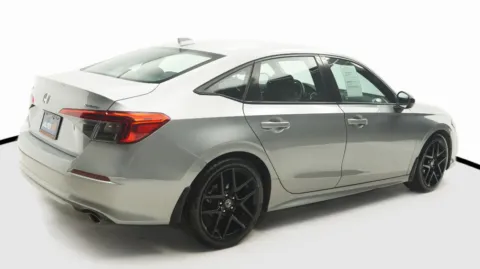 More photos of 2022 Honda Civic Sport at Auto City, CA