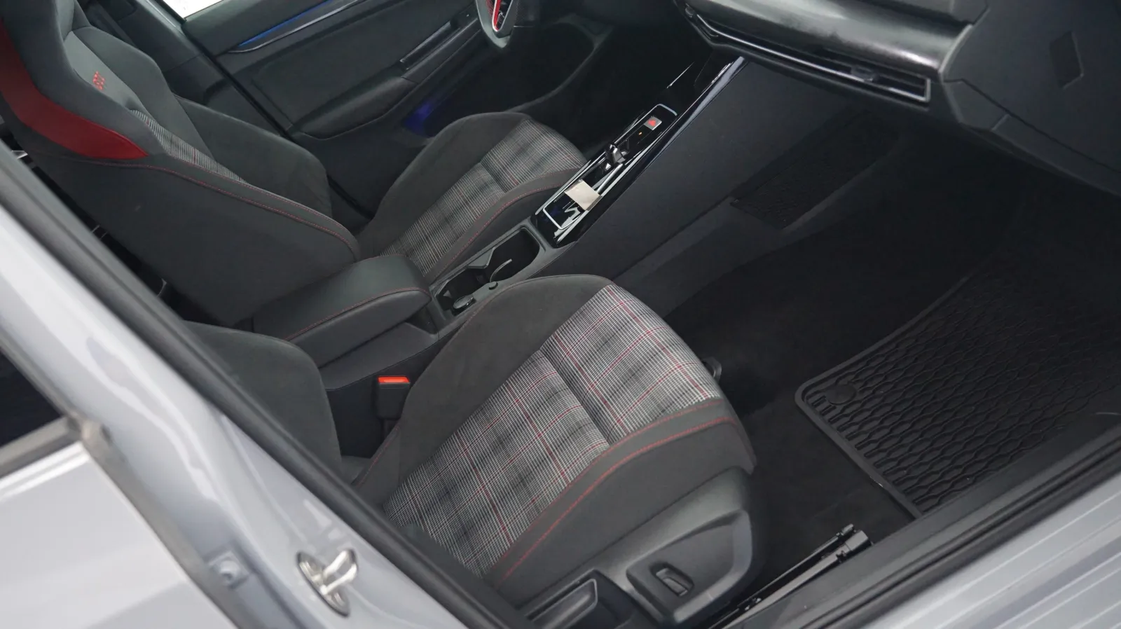 More photos of 2024 Volkswagen Golf GTI S at Auto City, CA